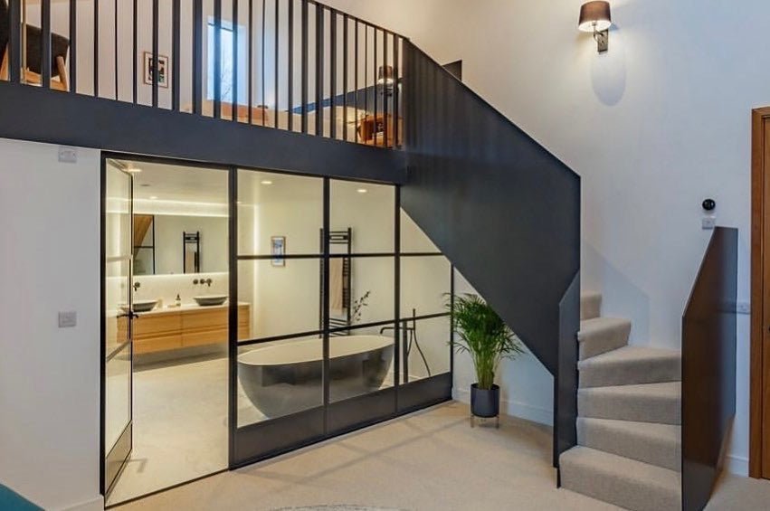 Ready to dive into the world of carpet laying? - Floor Street