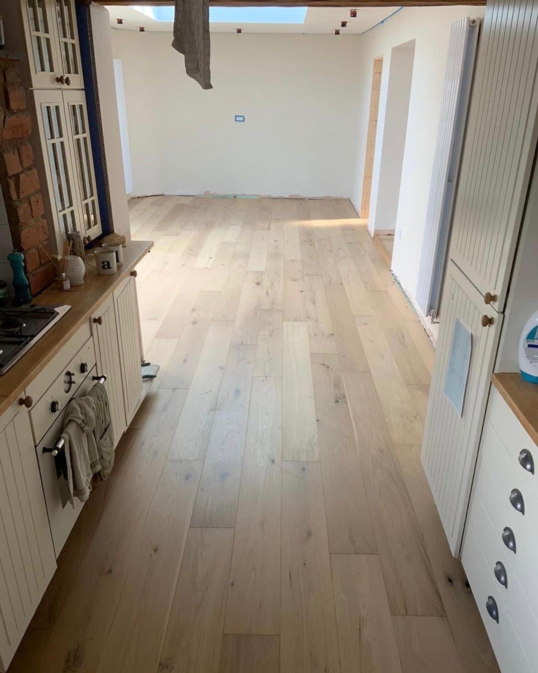 Brushed Invisible Lacquer 15/4 x 190mm Straight Engineered