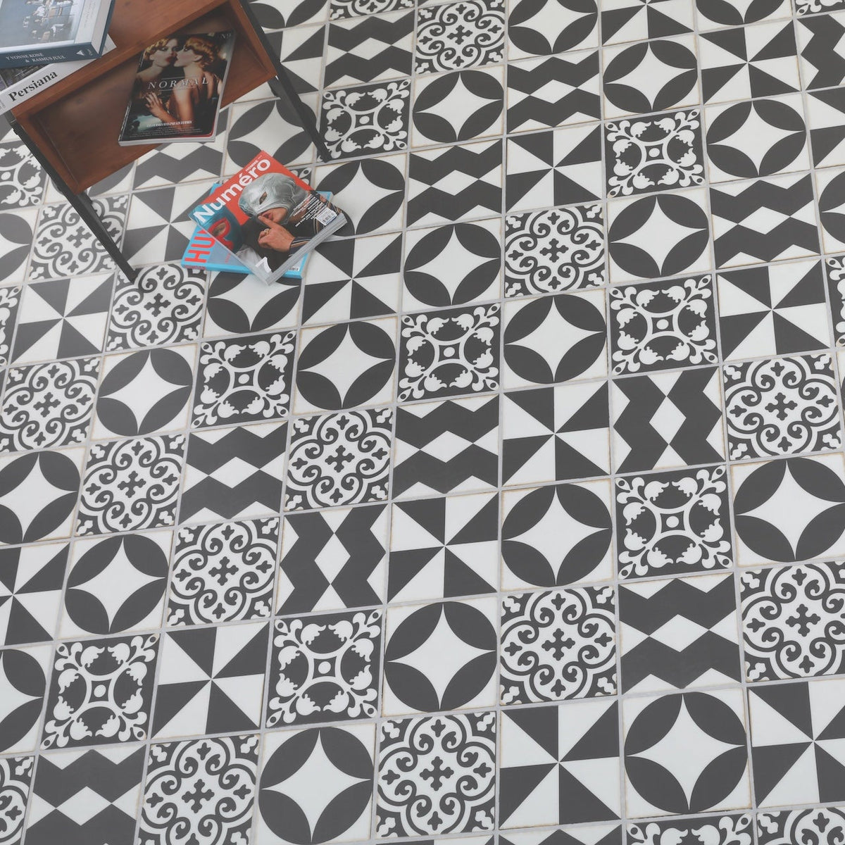 Nocturne Black Glue Down LVT