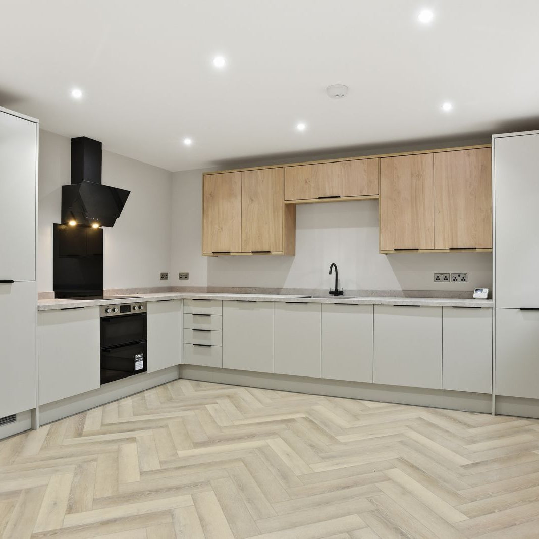 Hirame herringbone floor in the kitchen