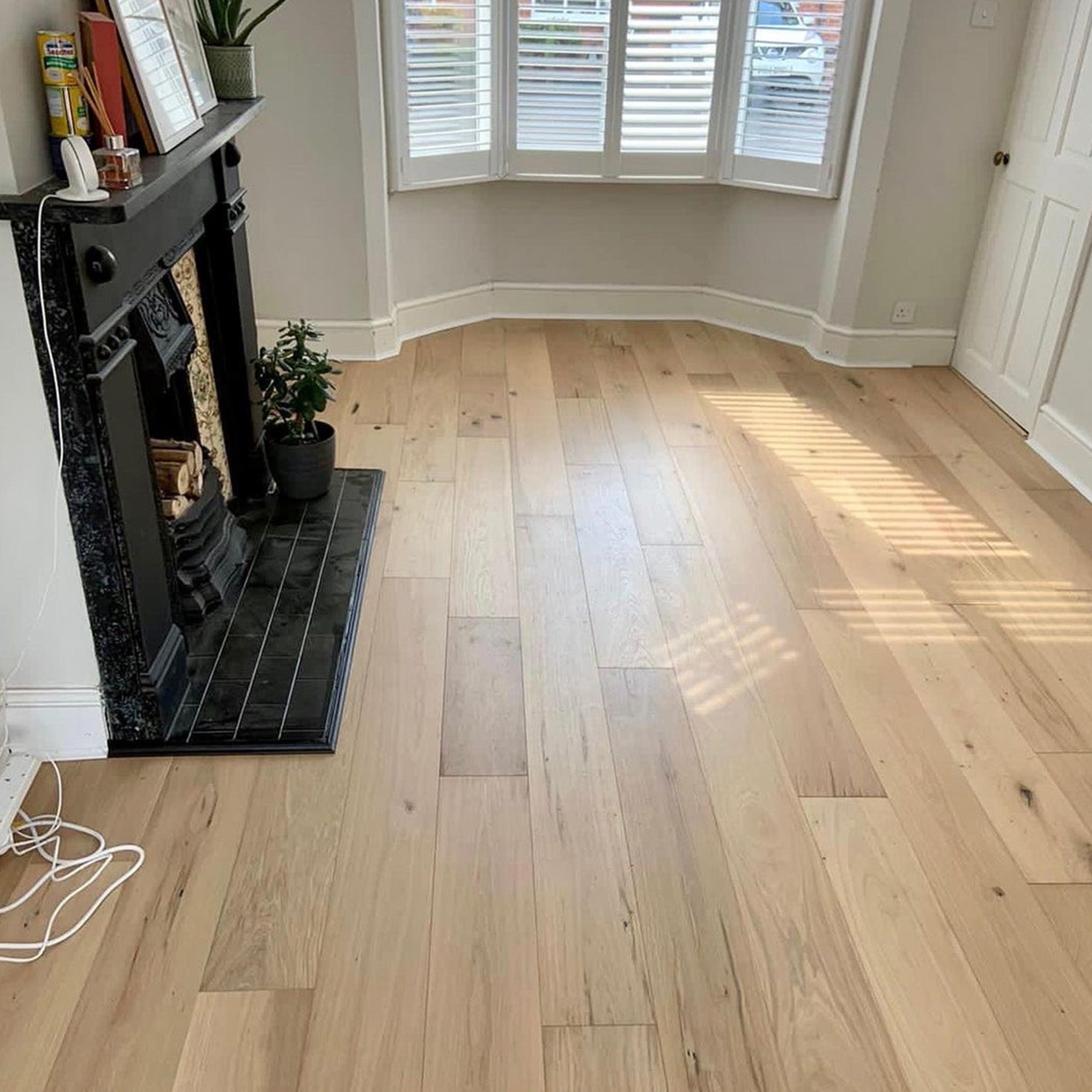 Brushed Invisible Lacquer 15/4 x 190mm Straight Engineered