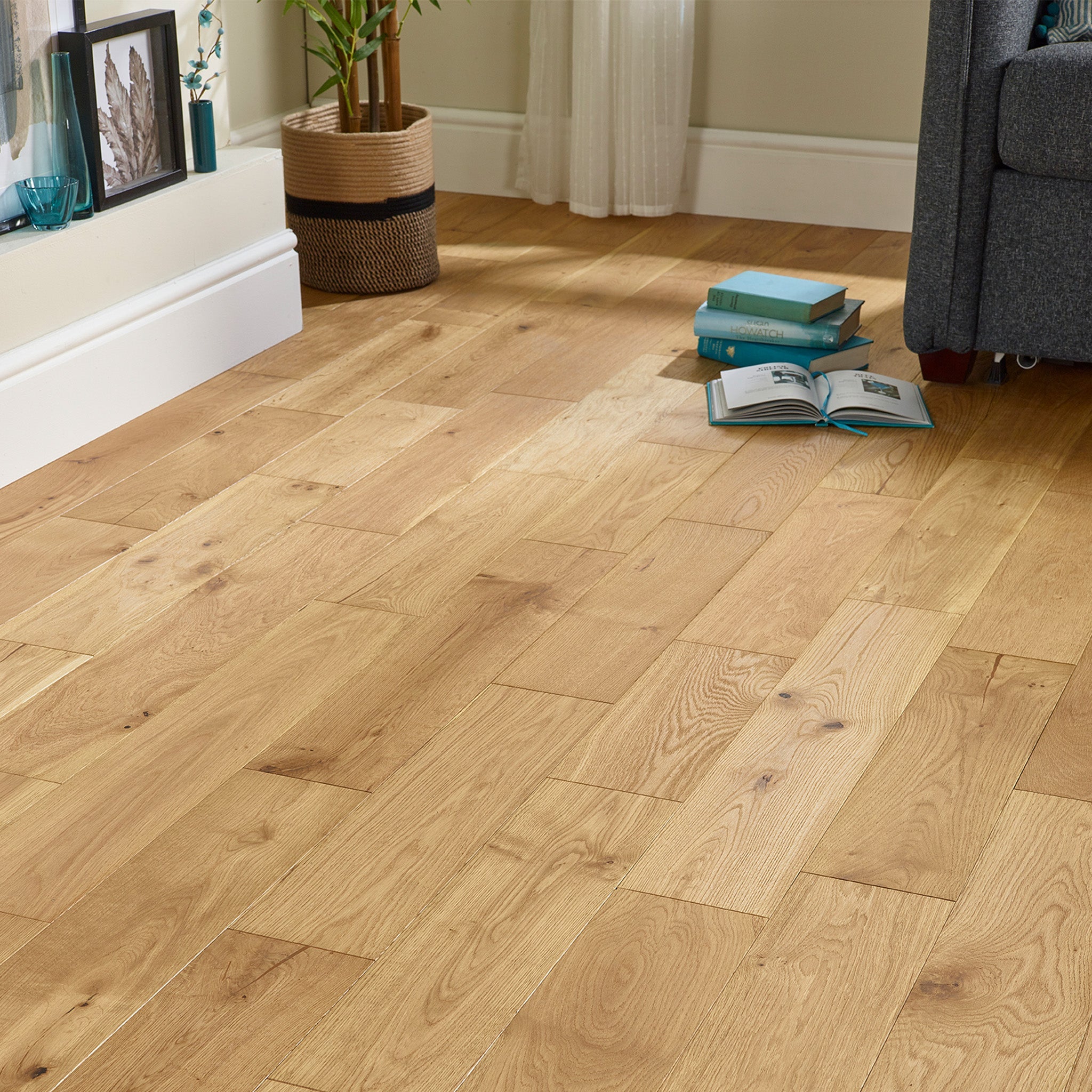 Brushed & Oiled 18/5 x 150mm Straight Engineered - Floor Street