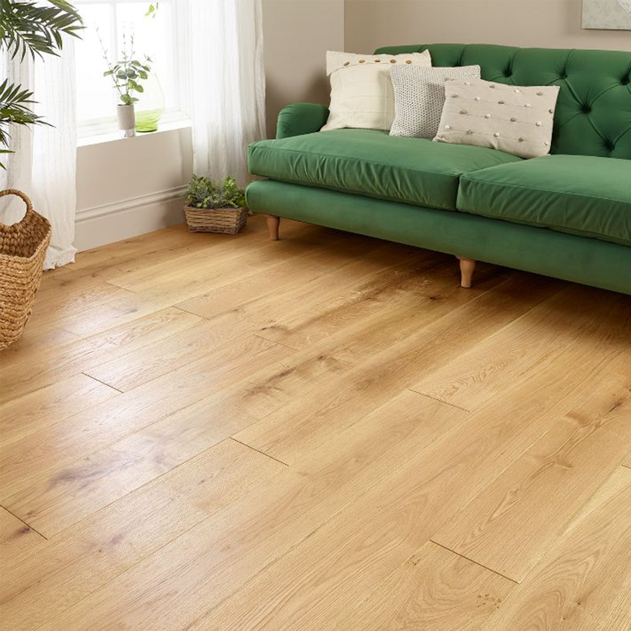 Brushed & Oiled 20/6 x 190mm Straight Engineered - Floor Street