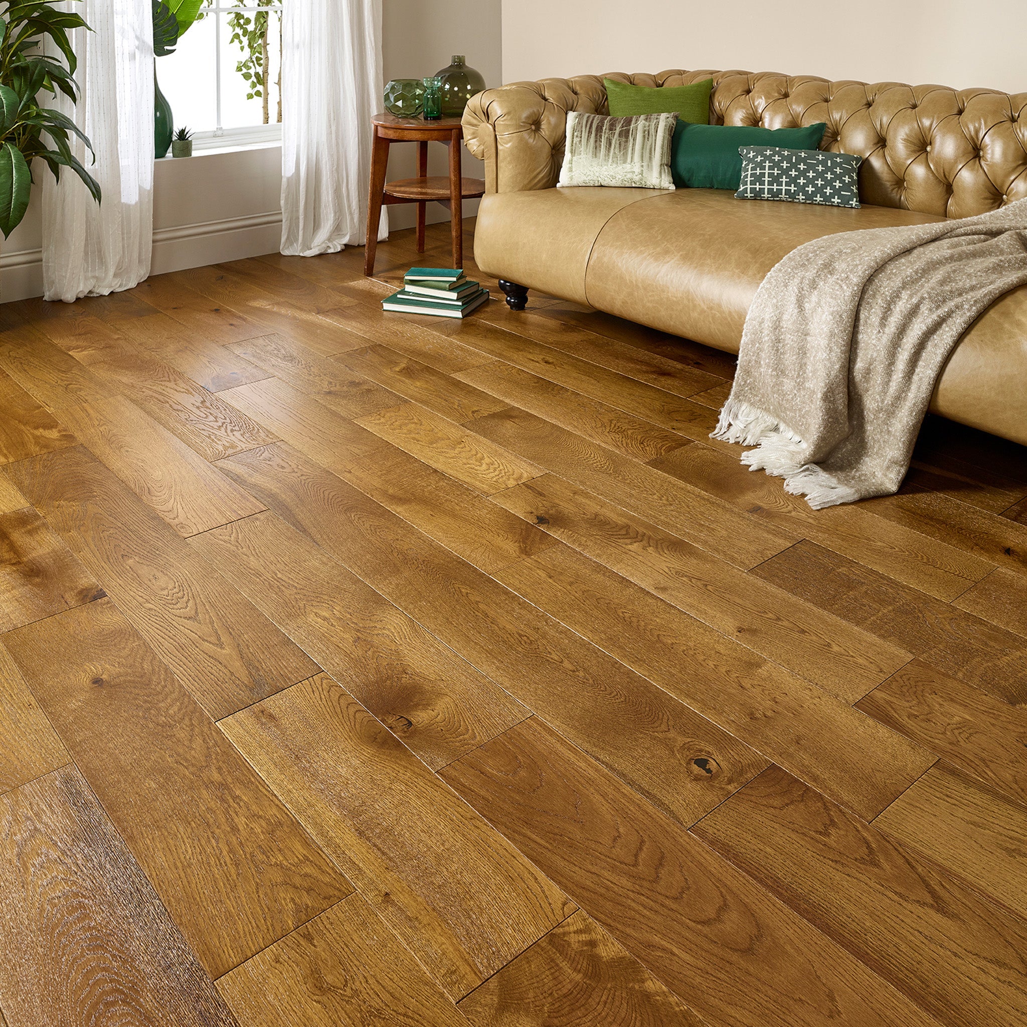 Golden Brushed & Lacquered 14/3 x 190mm Straight Engineered - Floor Street