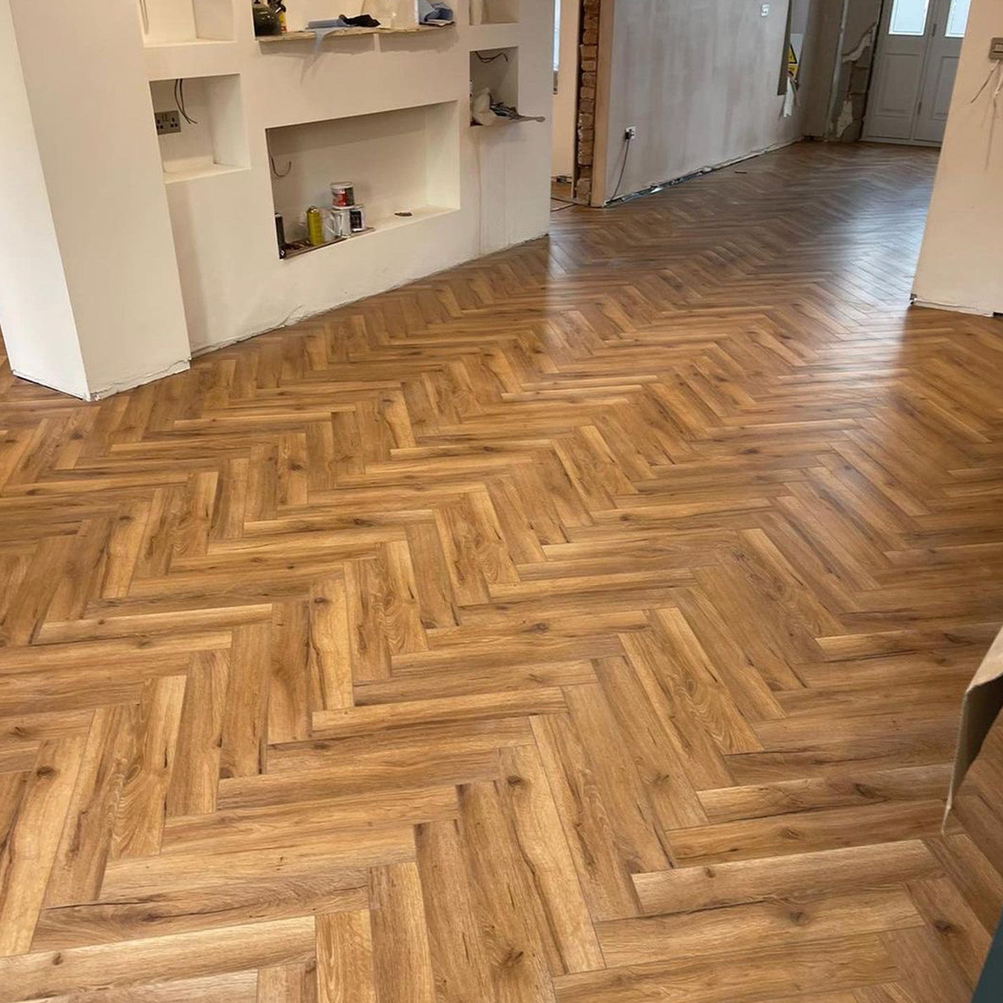 Heritage Oak 12mm Herringbone Laminate - Floor Street