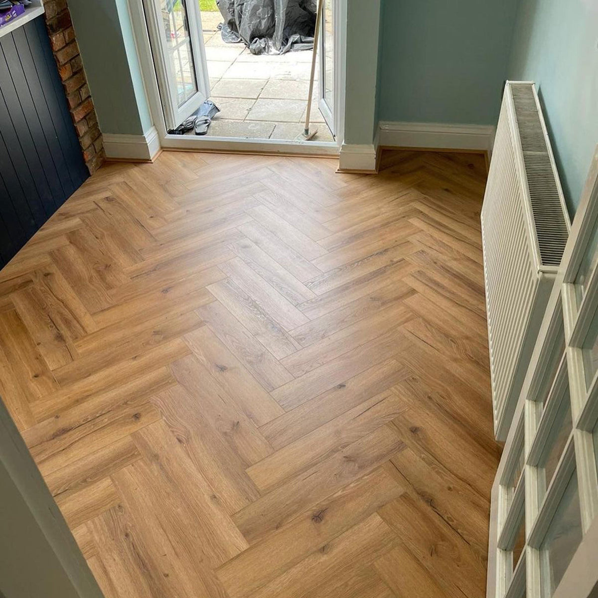 Ikura Oak Herringbone Waterproof Click Vinyl - Floor Street