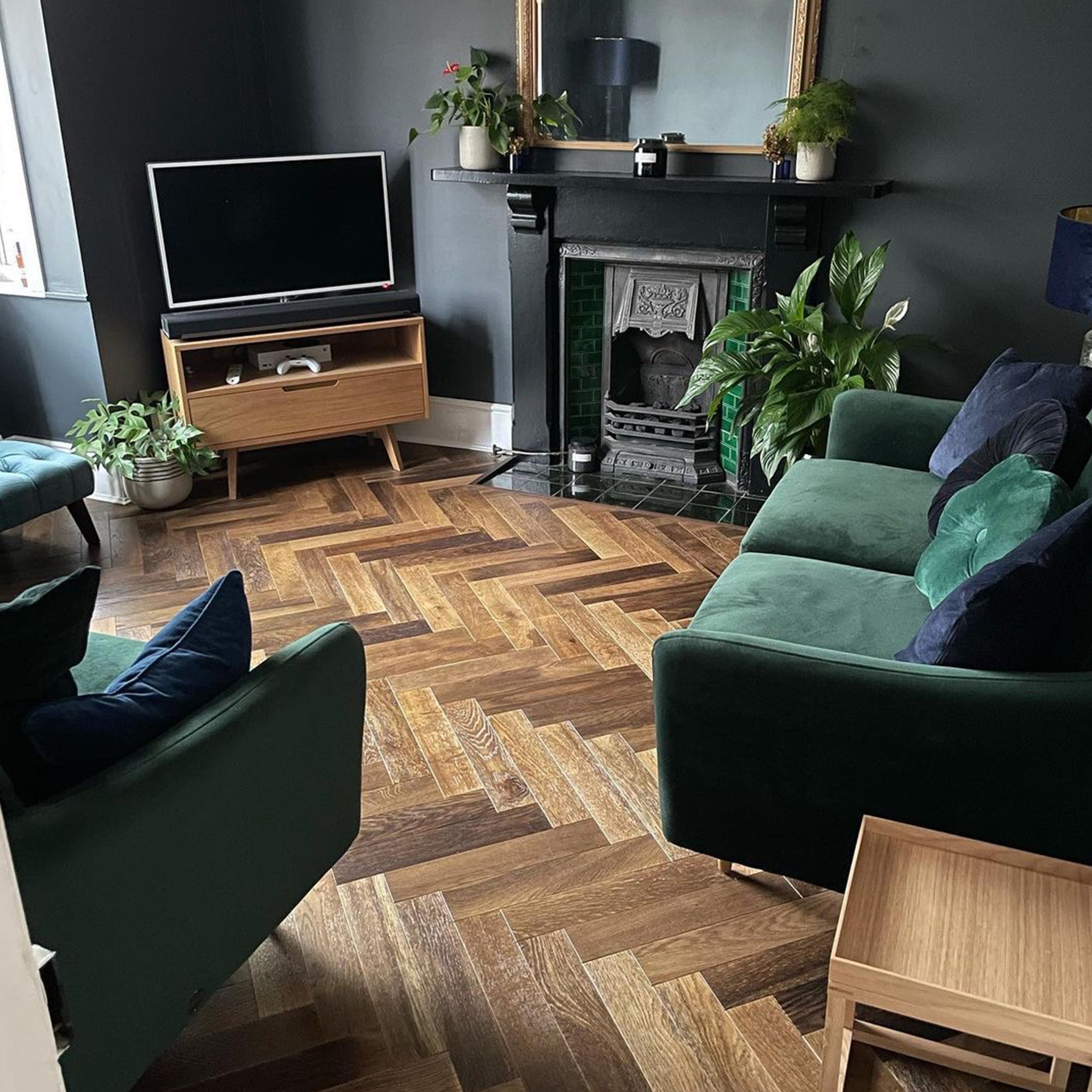 Caramel 15/4 x 90mm Herringbone Engineered