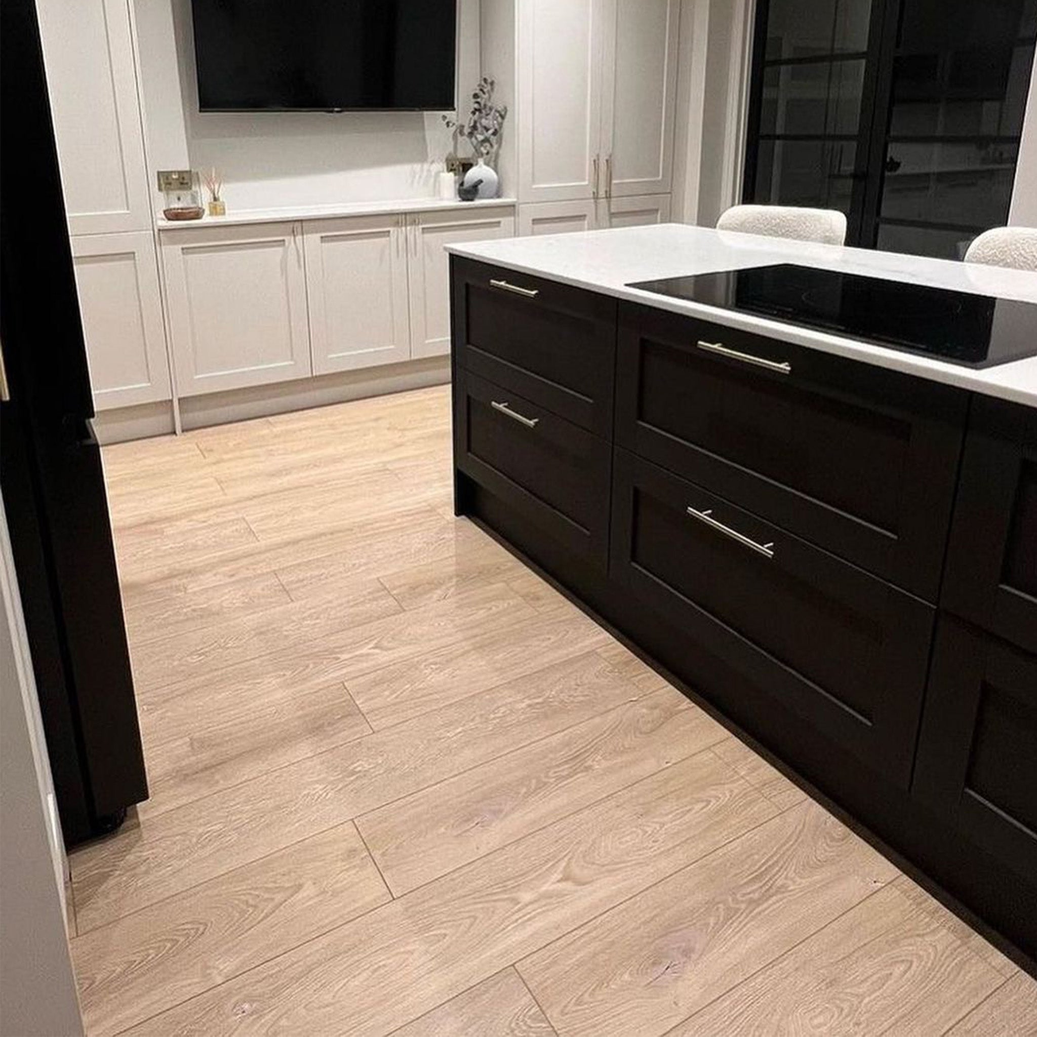 Desert Oak 12mm Straight Laminate