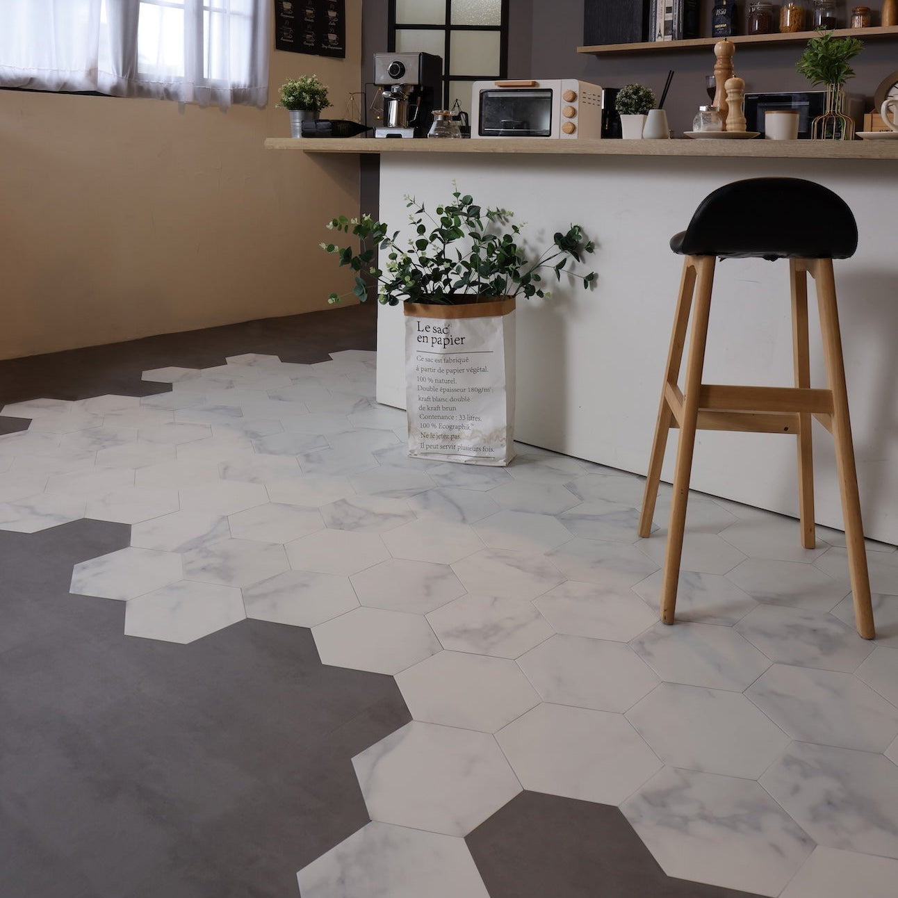 Marble Calacatta Bianco Glue Down LVT