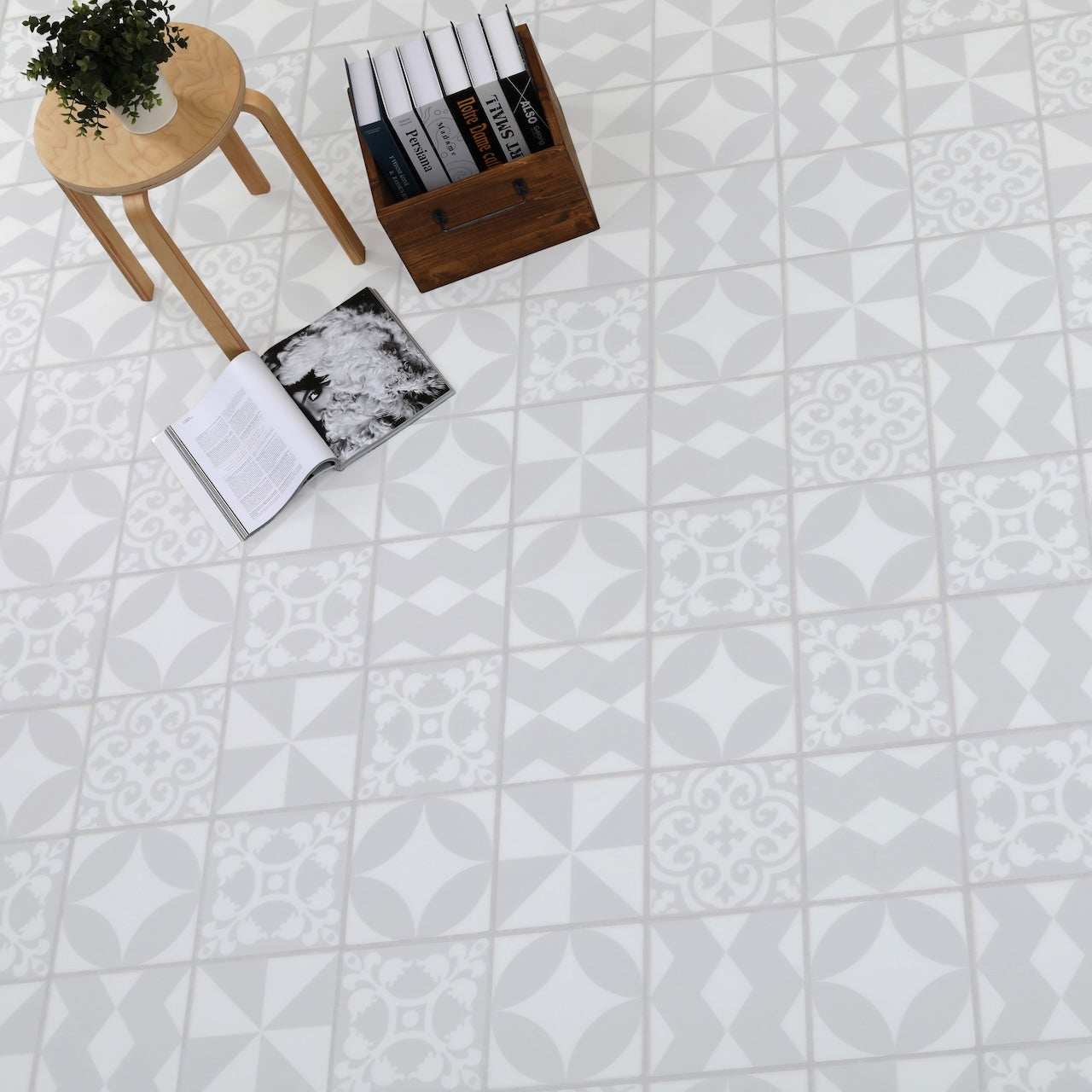 Luna Grey Glue Down LVT