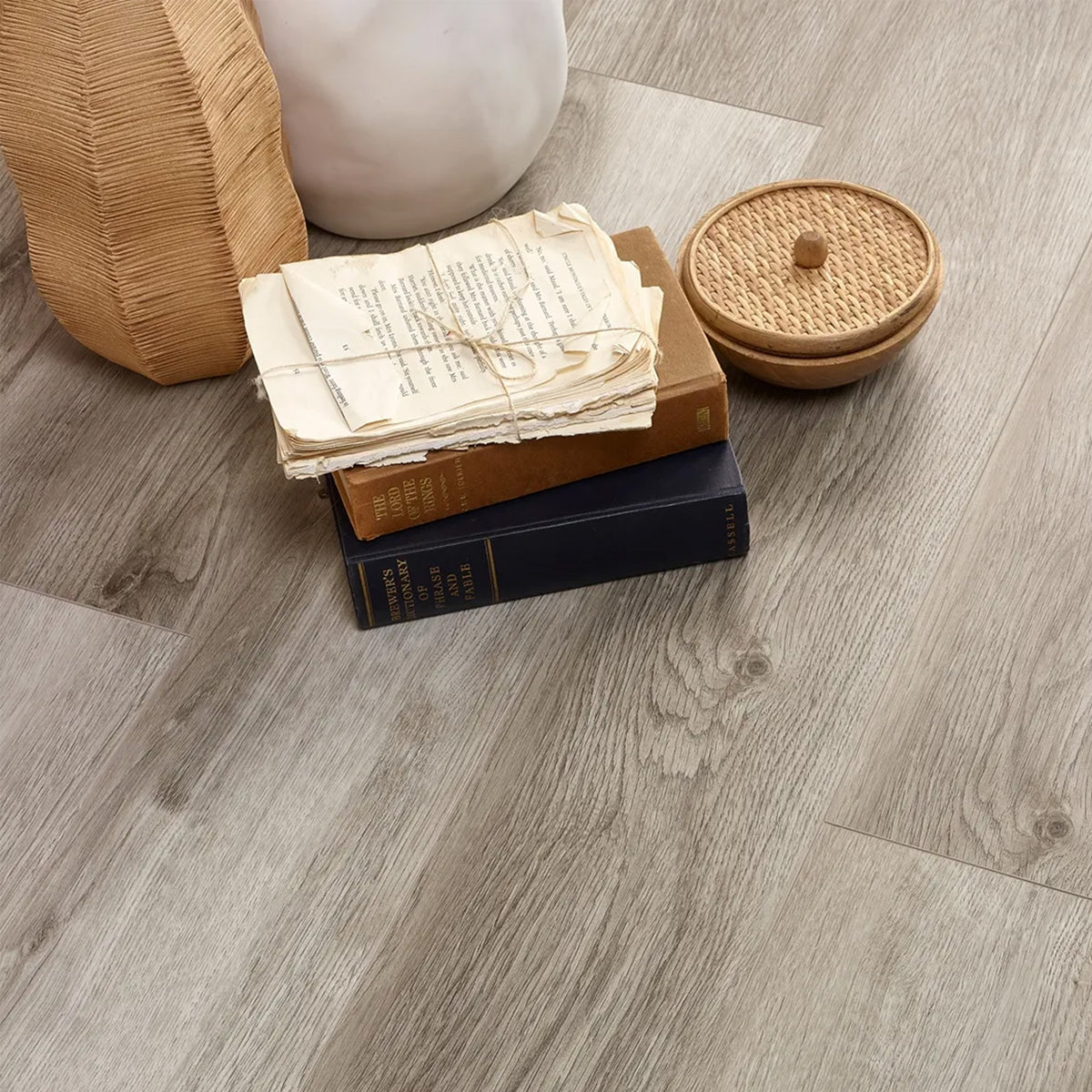 Smoked Grey Straight Click Vinyl SPC