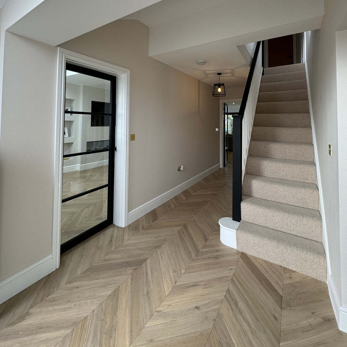 White Beach Oak Chevron Engineered