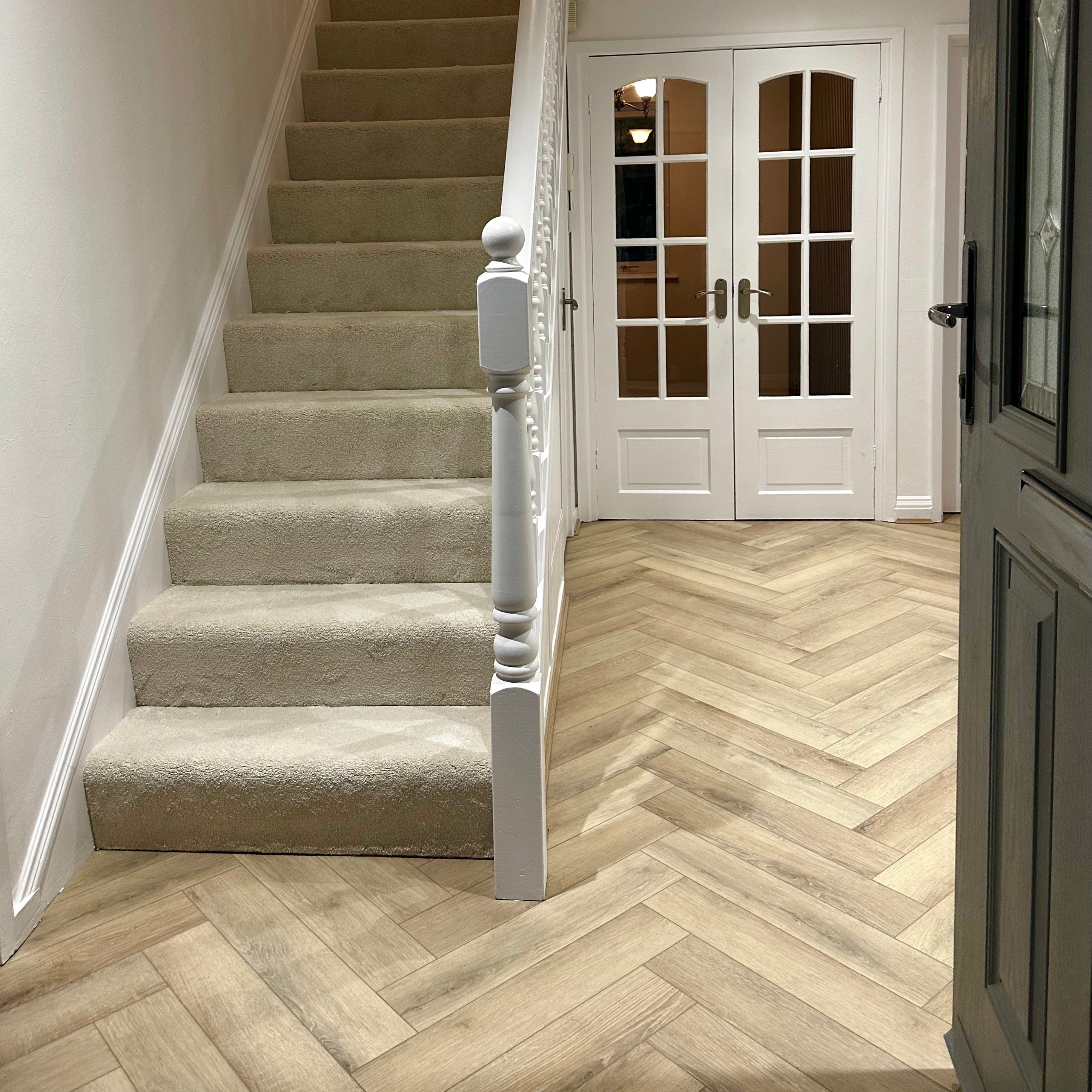 Seashell Oak 5mm Herringbone Waterproof Click Vinyl