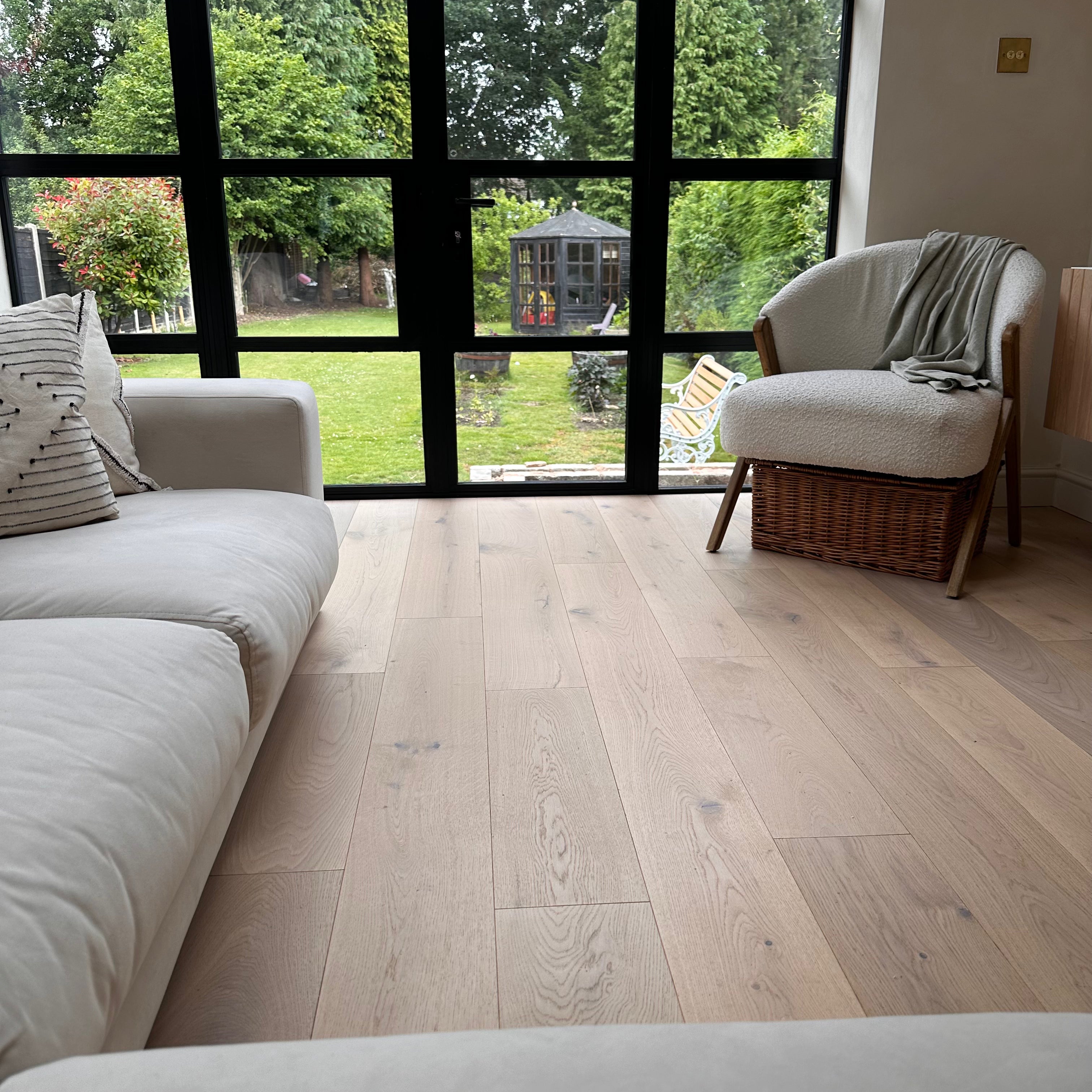 London Oak 14/3 x 150mm Straight Engineered