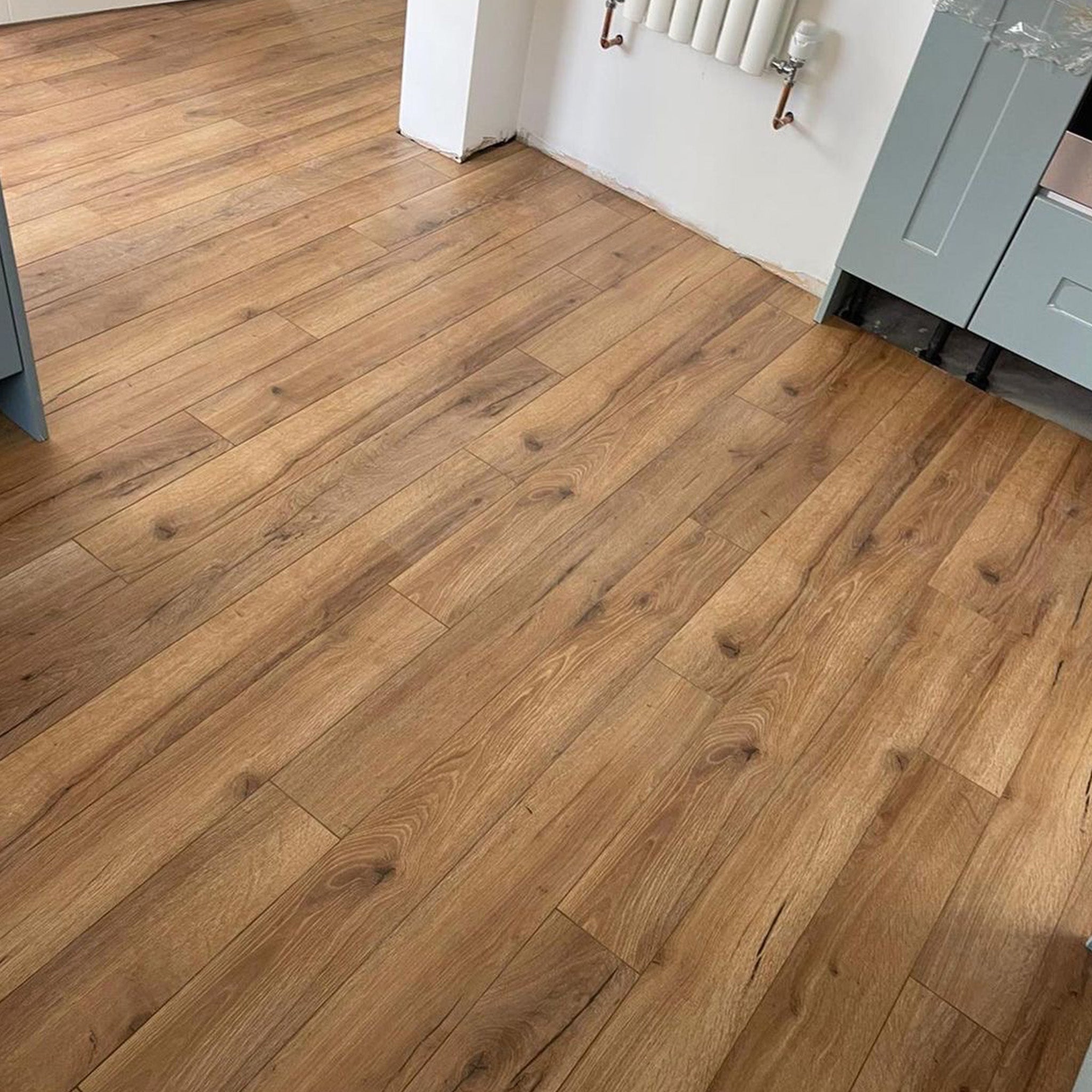 Heritage Oak 12mm Junior Straight Laminate