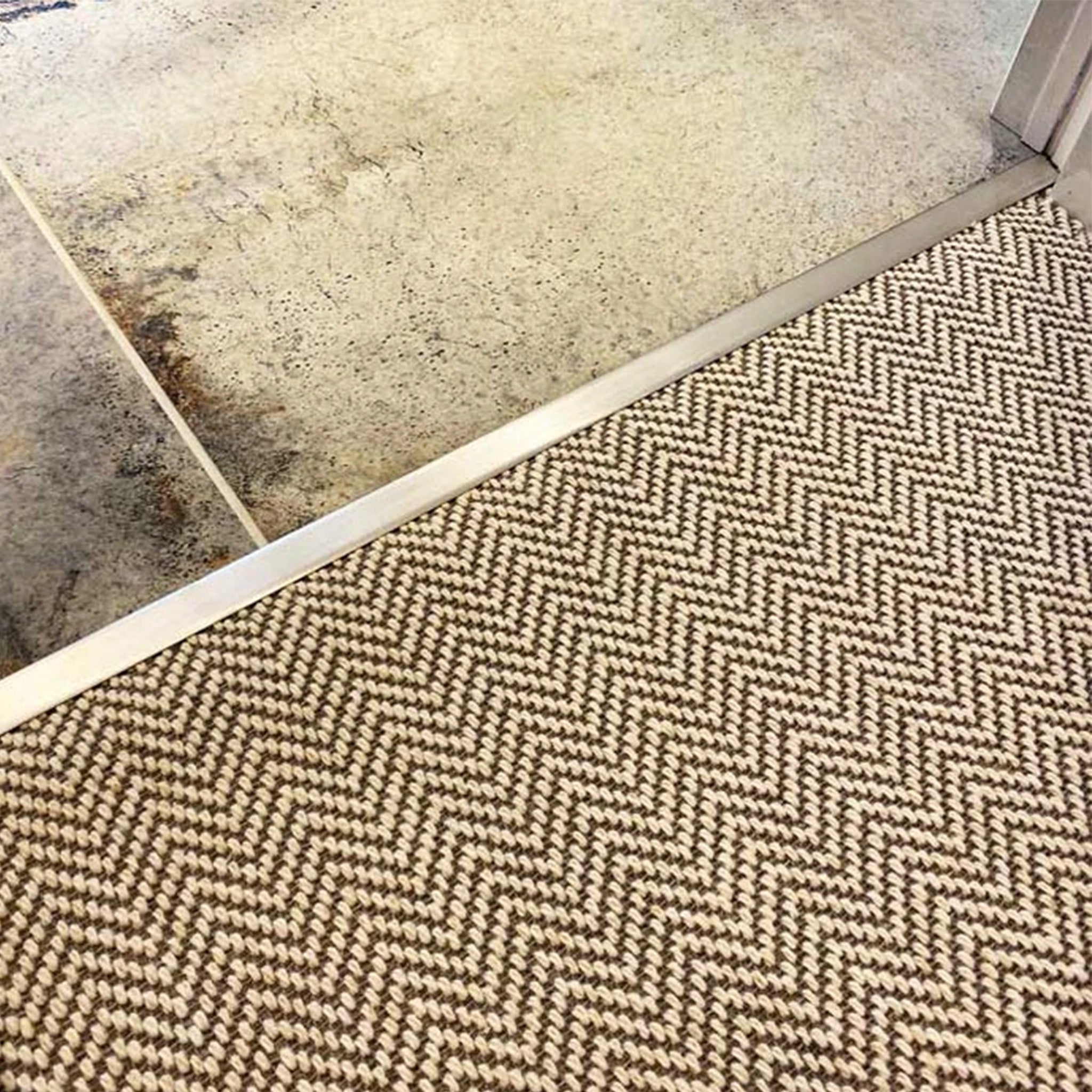 Carpet to Floor Door Strip 0.9m - Floor Street