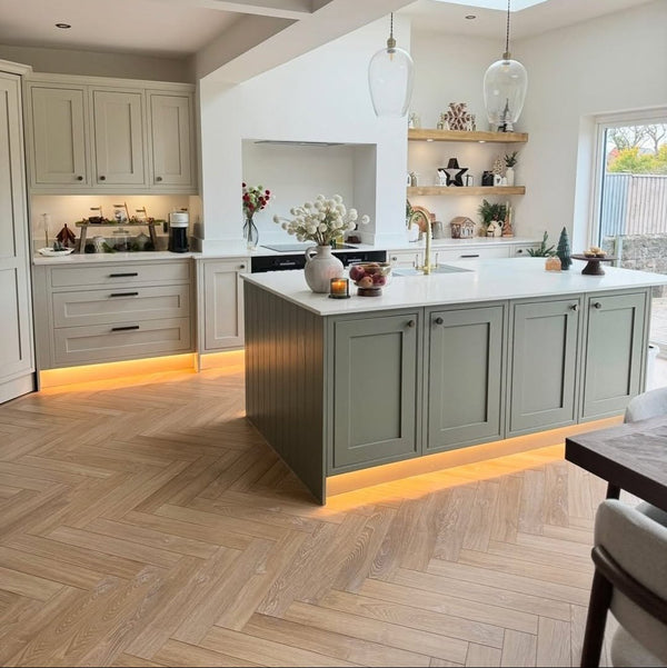 Desert Oak 12mm Herringbone Laminate - Floor Street