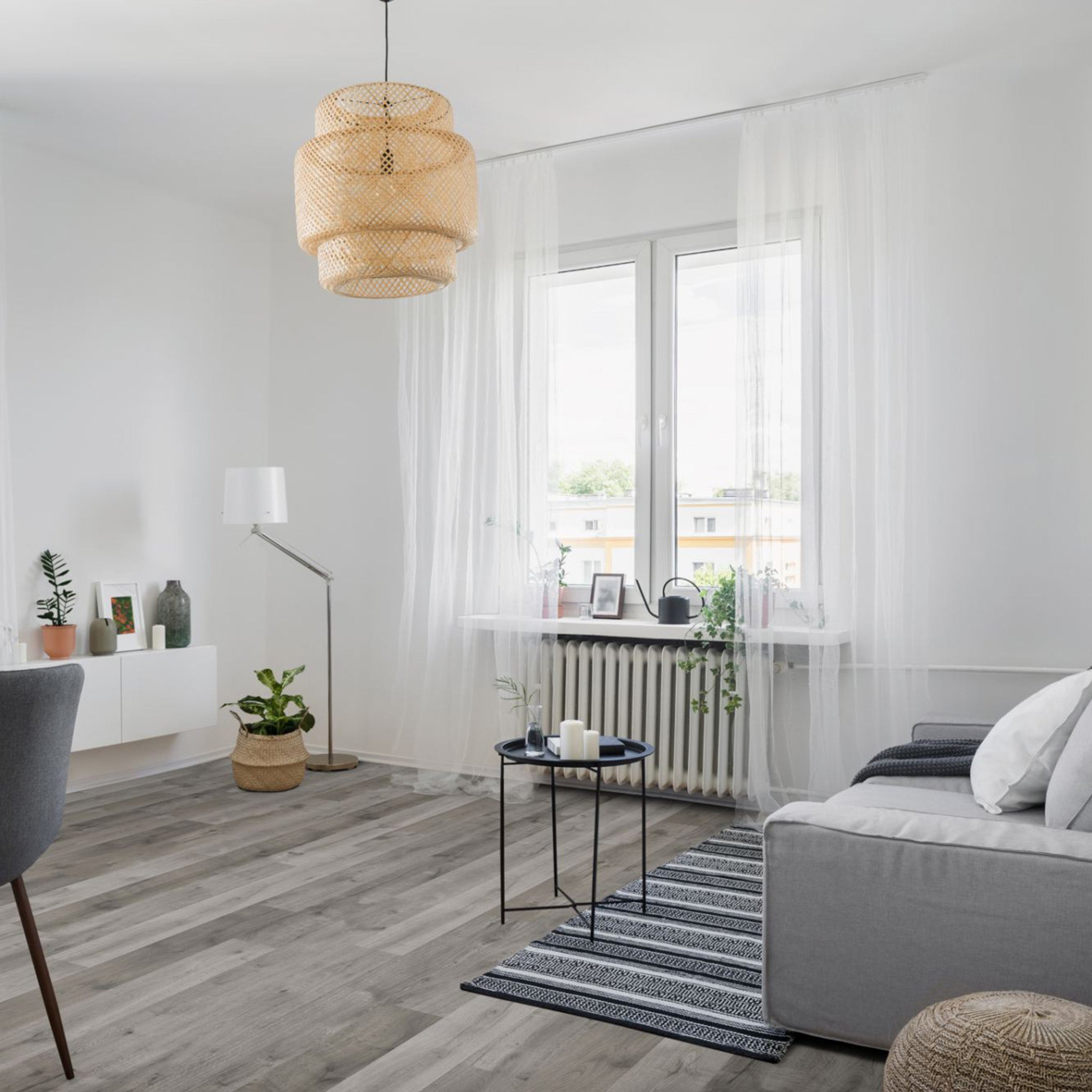 Gloss Up Town Straight 8mm Straight Laminate - Floor Street