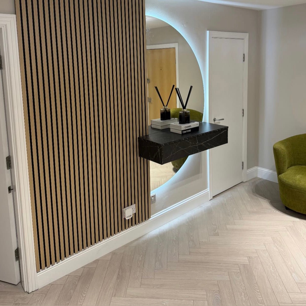 Pearl Oak 12mm Herringbone Laminate - Floor Street