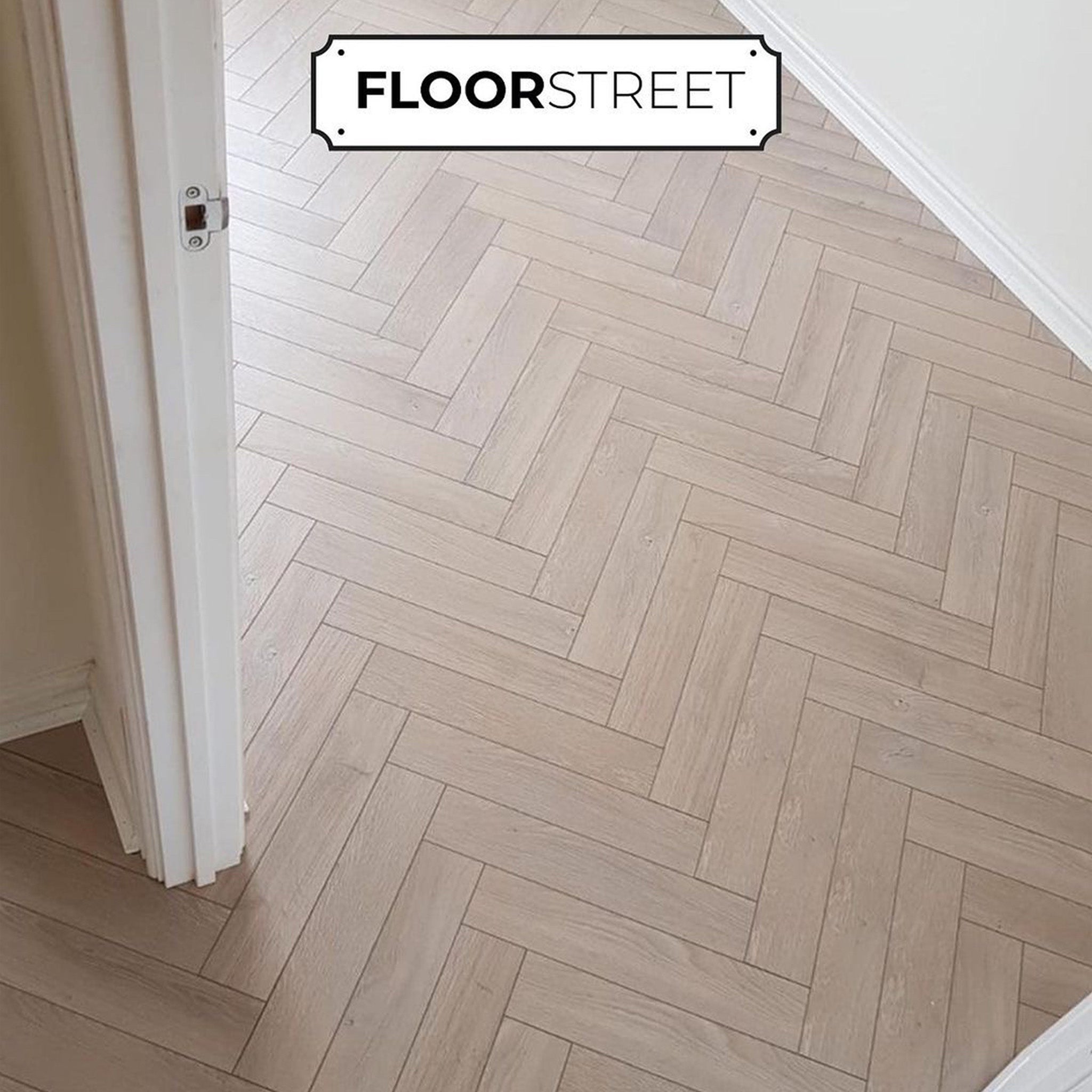 Pearl Oak 12mm Herringbone Laminate