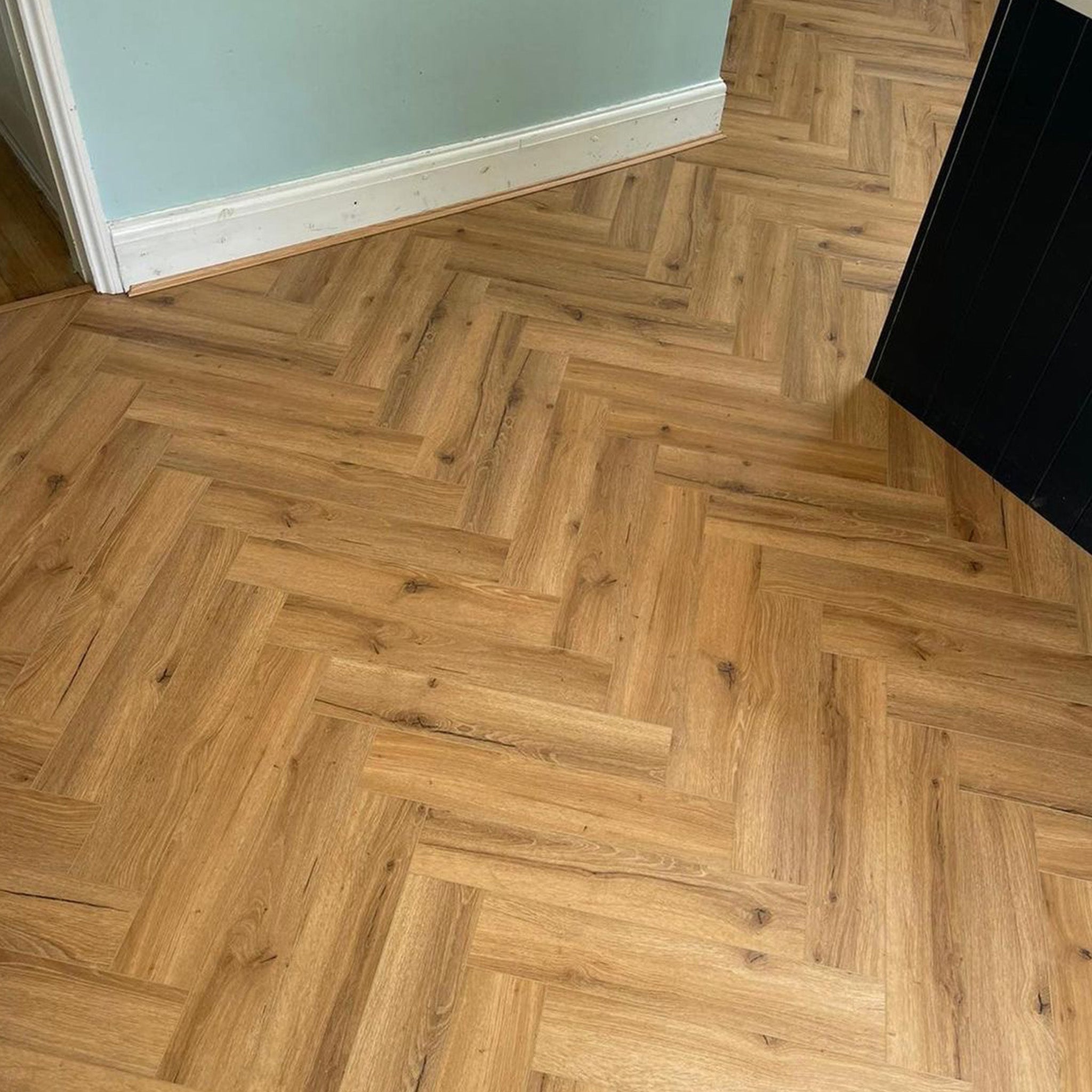 Ranch Oak 5mm Herringbone Waterproof Click Vinyl