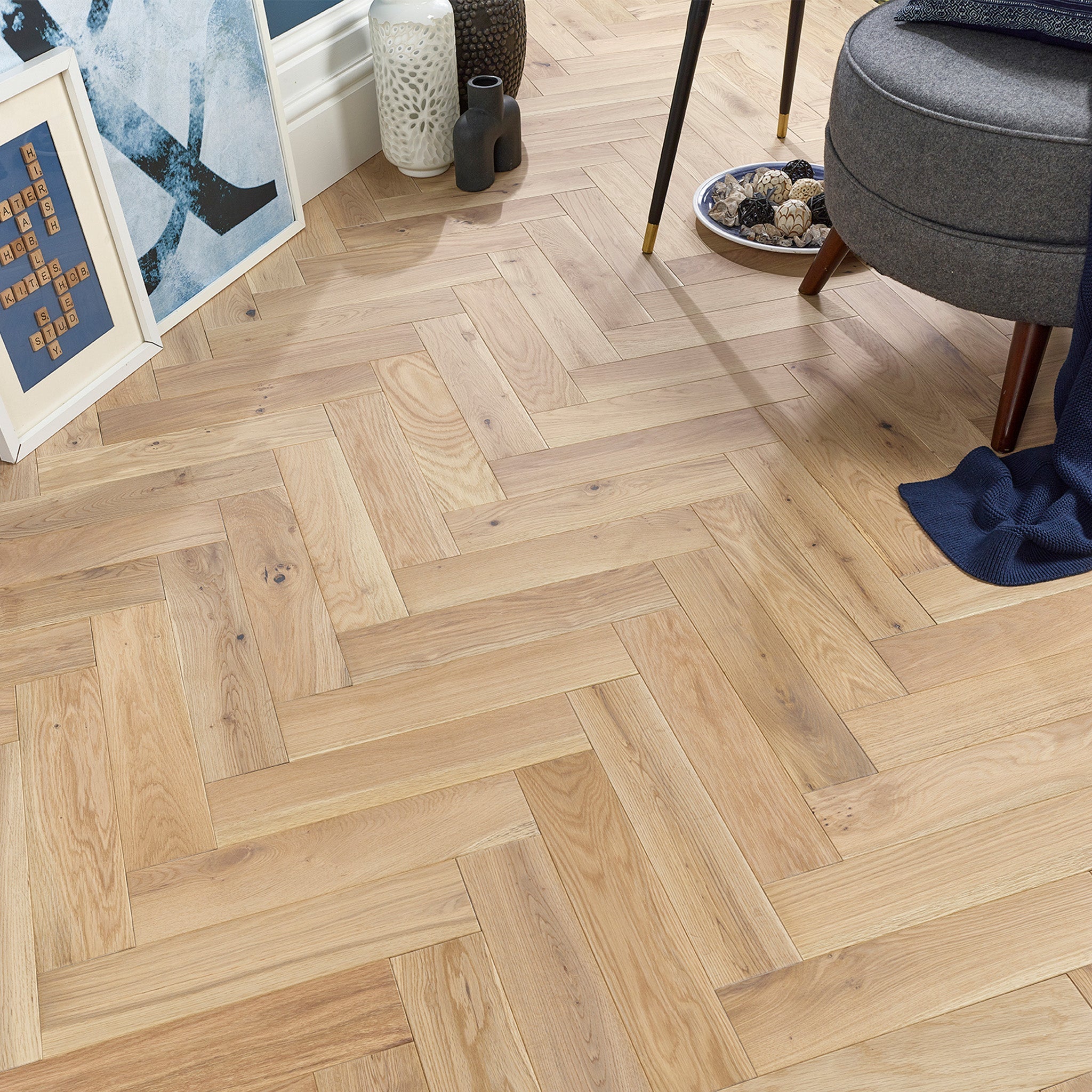 Smooth & Invisible Oak Herringbone Engineered - Floor Street