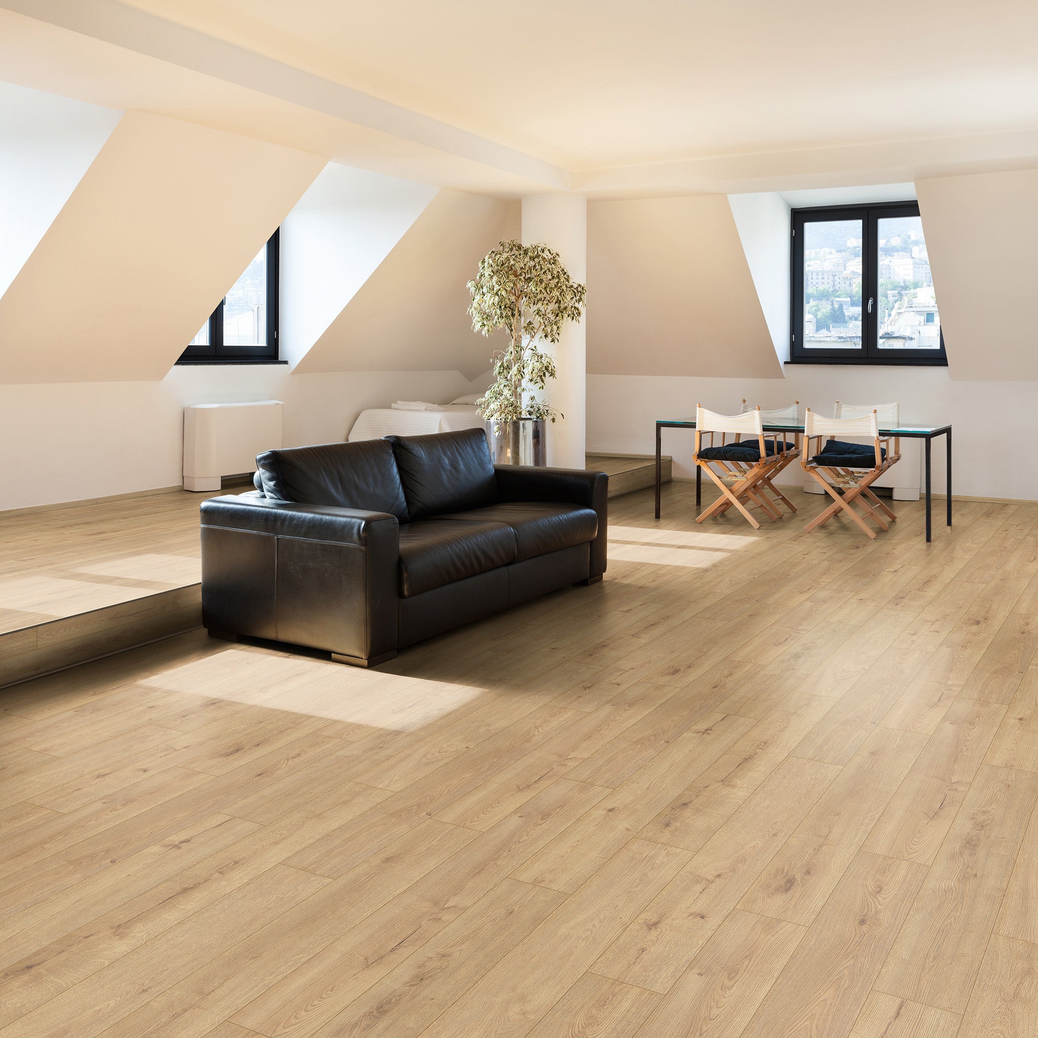Sundance Oak 12mm Long & Wide Straight Laminate - Floor Street
